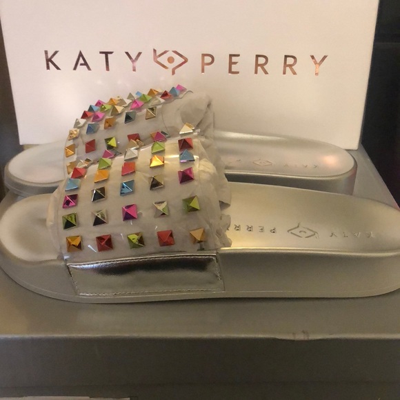 Sold - Picture 2 of 3